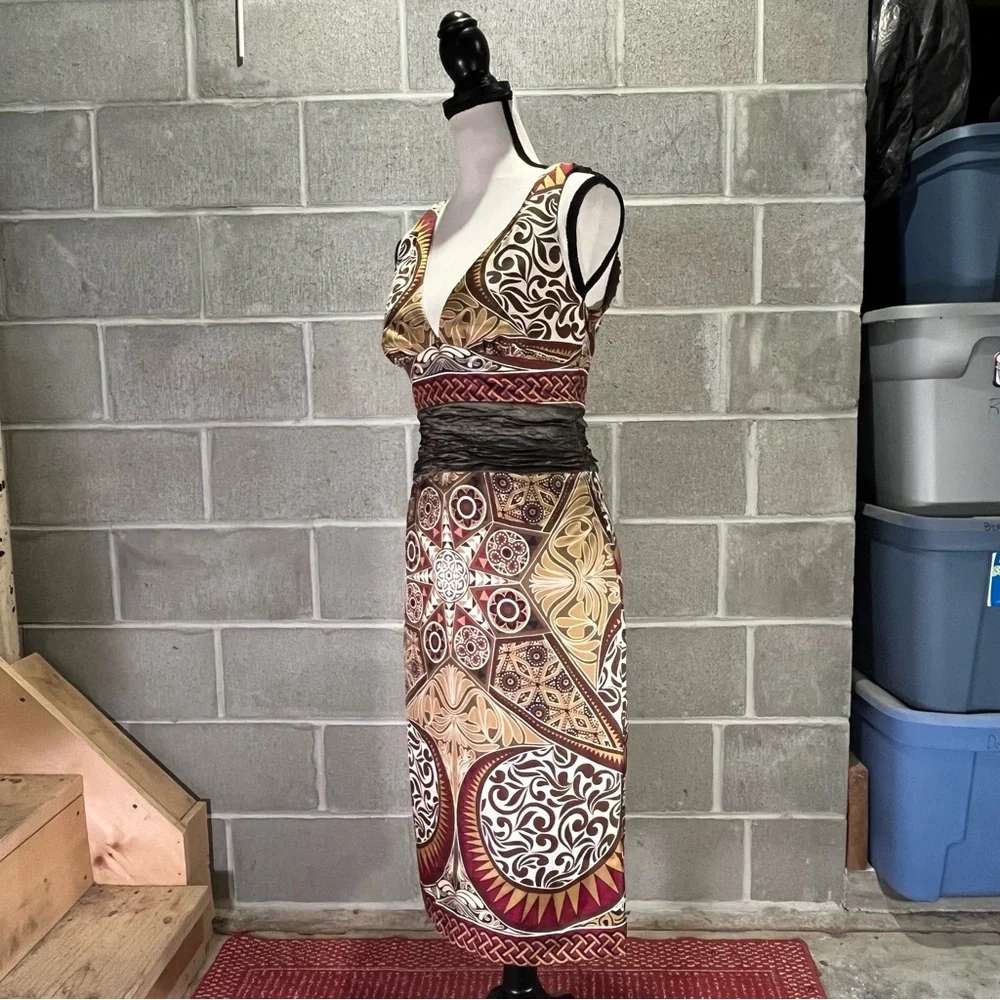 Nicole Miller silk dress. - Picture 5 of 13